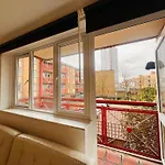 Charming 3-Bedroom, Bow, London