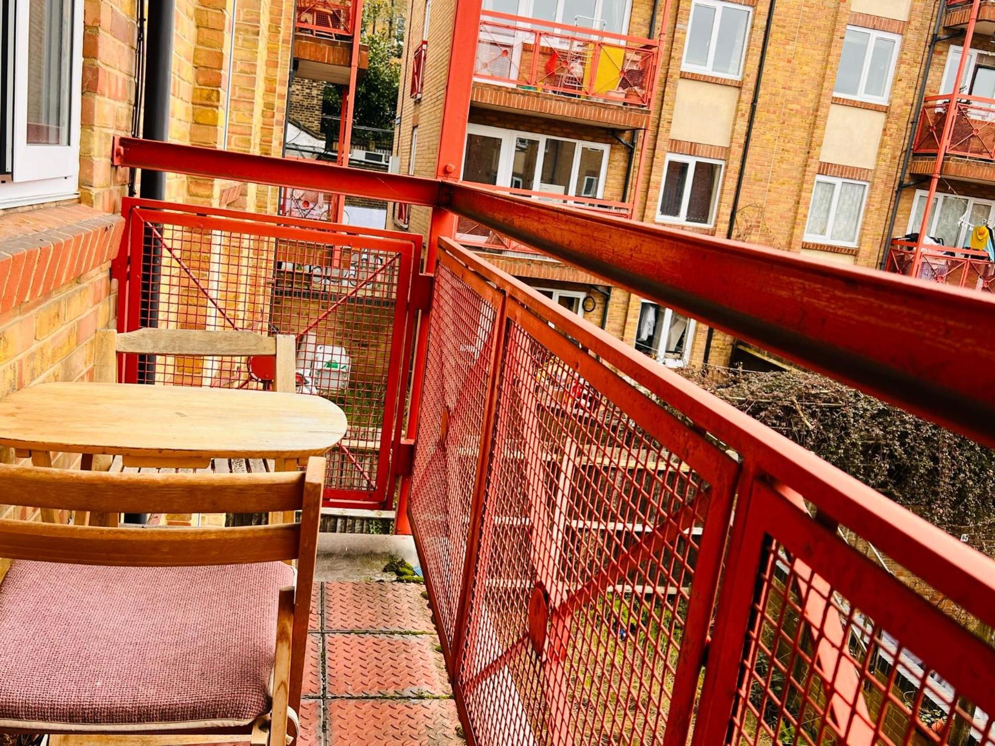 Appartement Charming 3-bedroom, Bow, *