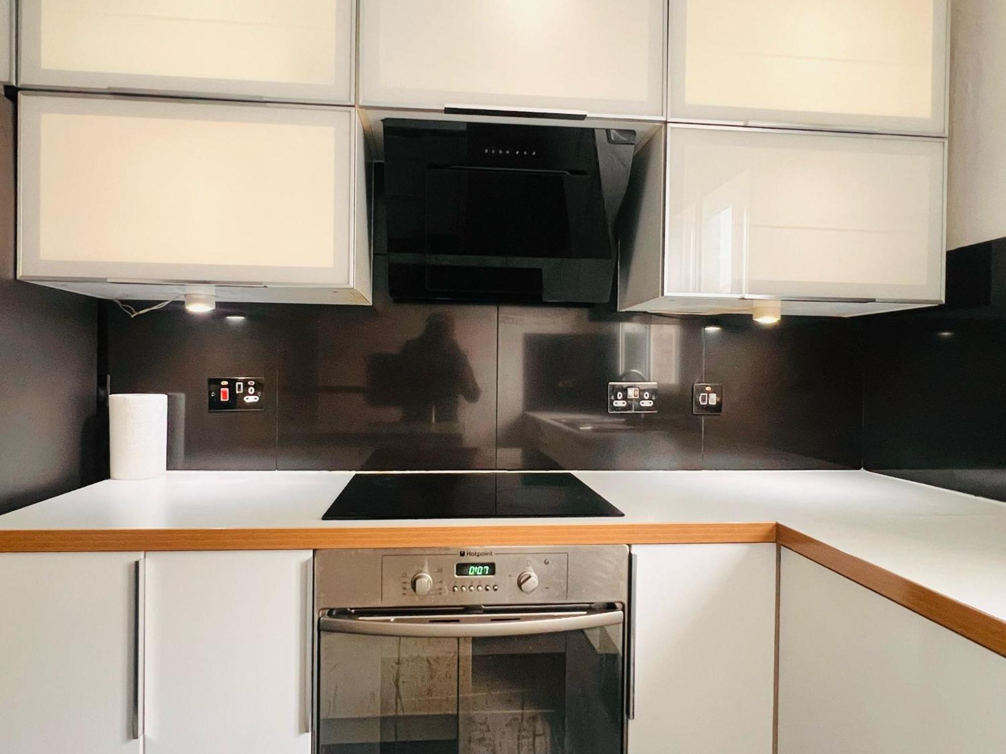 Appartement Charming 3-bedroom, Bow, *